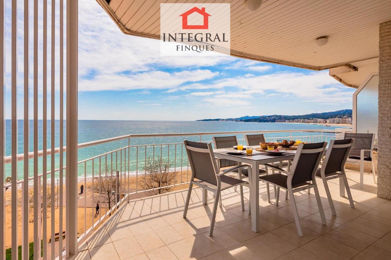 Atlantis Palamós Home Kültér fotó